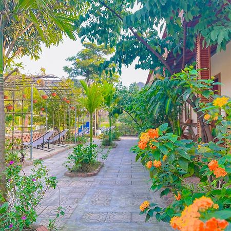 Trang An Quynh Trang Happy Homestay & Garden Ніньбінь Екстер'єр фото