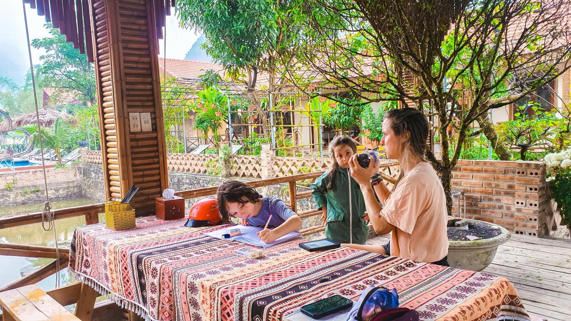 Trang An Quynh Trang Happy Homestay & Garden Ніньбінь Екстер'єр фото
